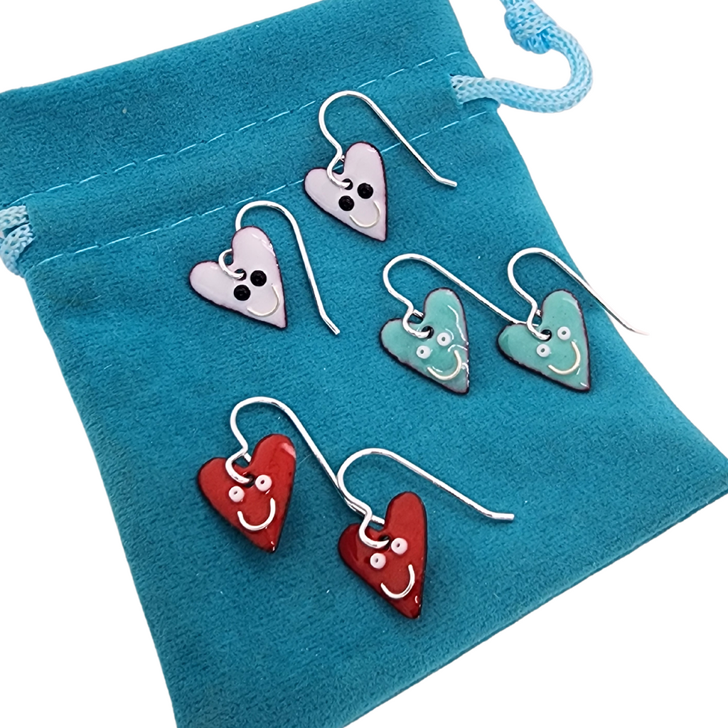 small heart earrings with smiles