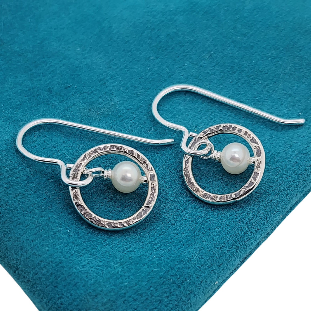 textured silver circle earrings with pearls