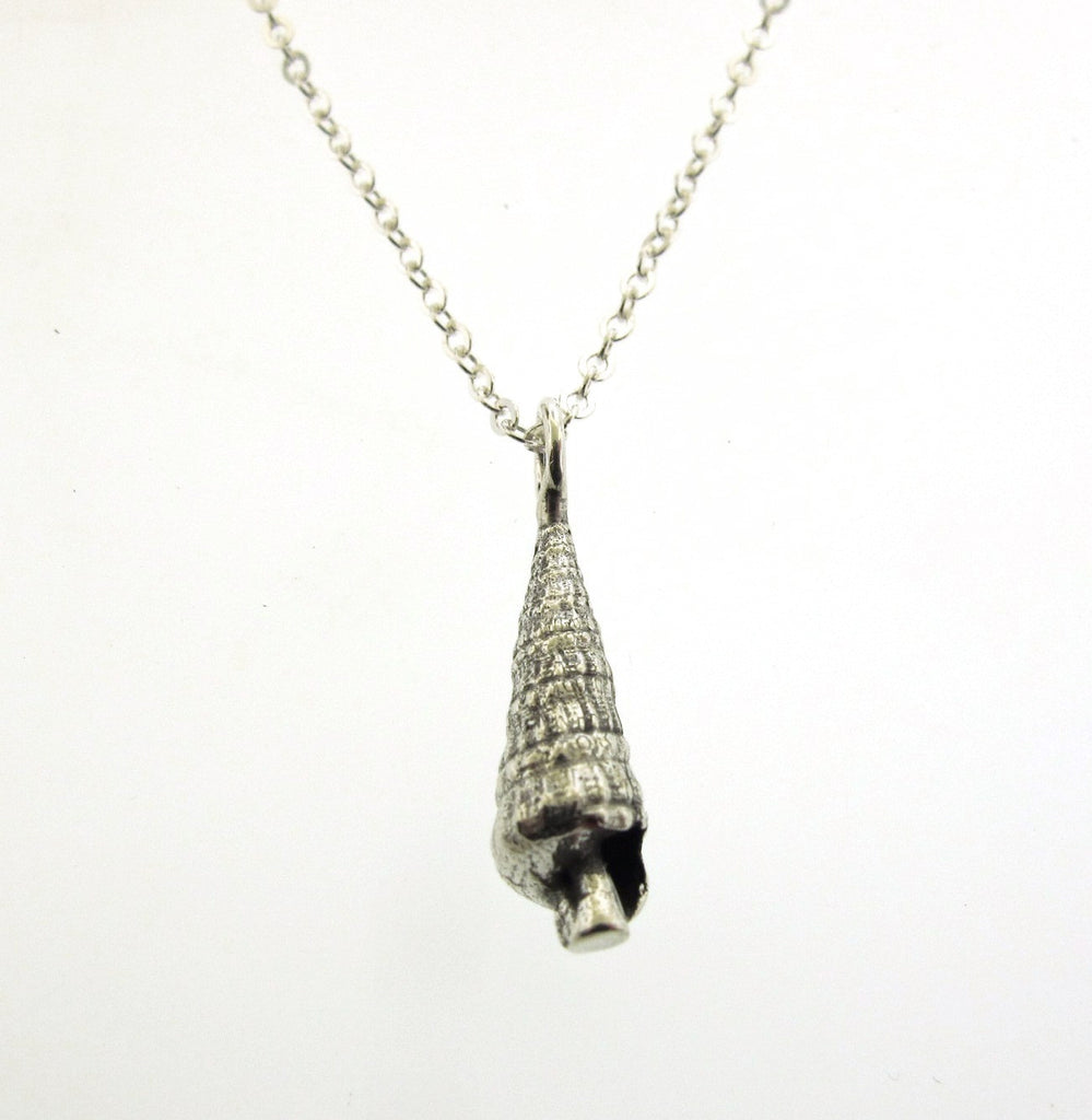 pointy seashell pendant