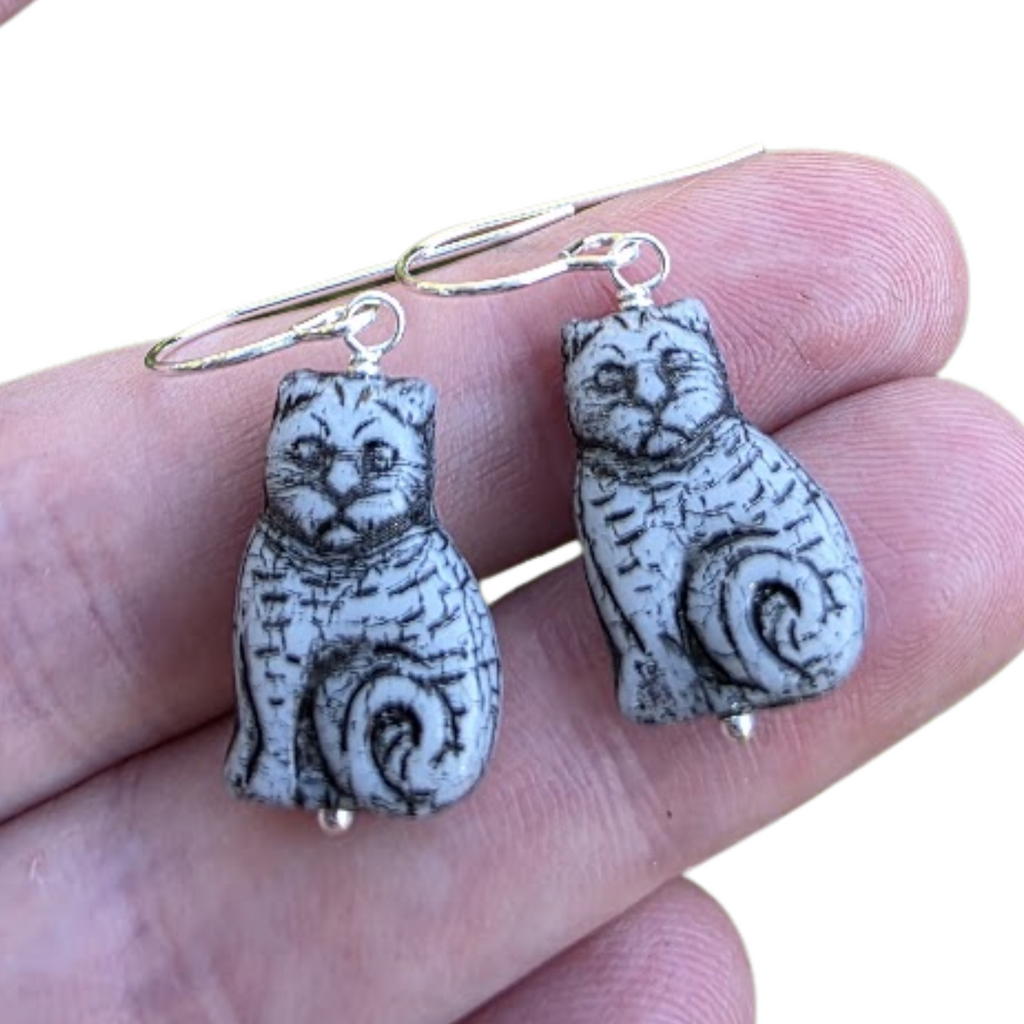 glass cat bead earrings with a grumpy expression, handmade earrings from Savannah, GA