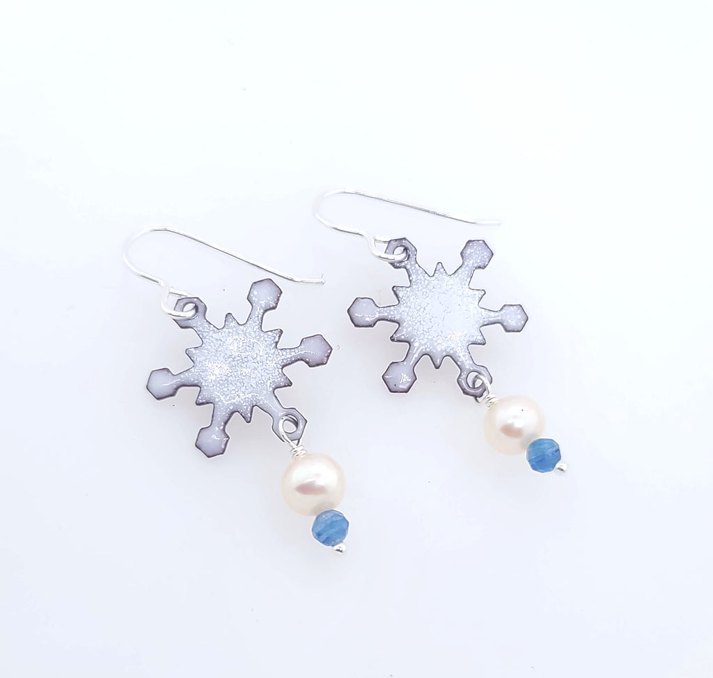 snowflake earrings with pearl and kyanite beads