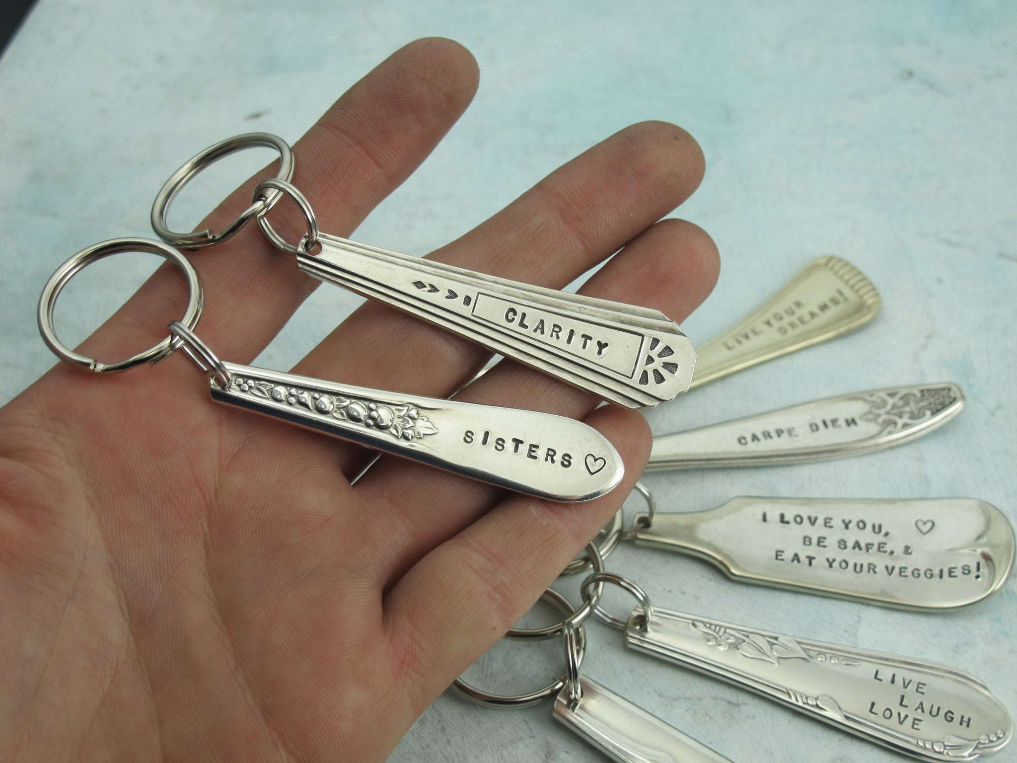 Vintage Purse Hook Belt Pocket Clip Silver Key Finder Key Ring Keychain  Silverplate Silverware Antique Harmony Chalice -  Israel