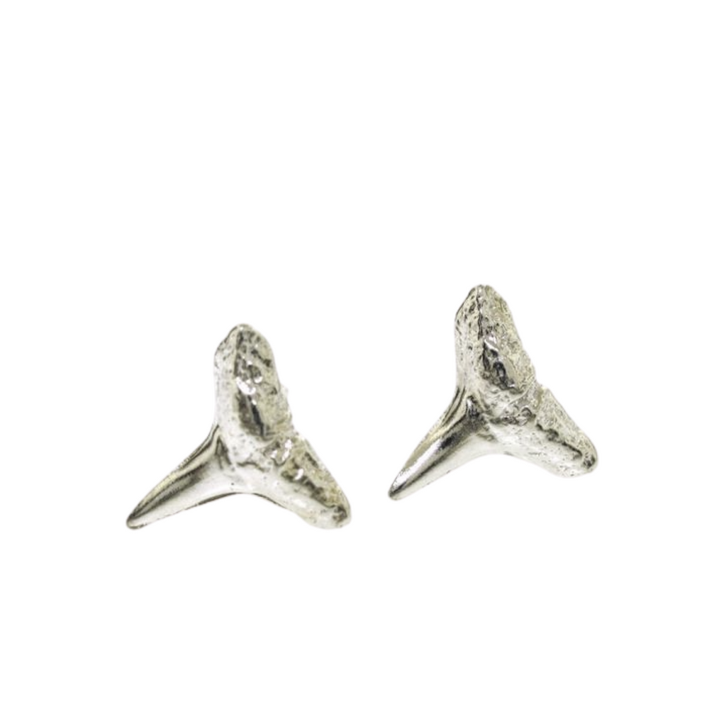 silver shark teeth stud earrings